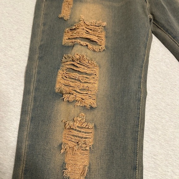 Men's Ripped‎ Straight Jeans - Picture 3 of 6